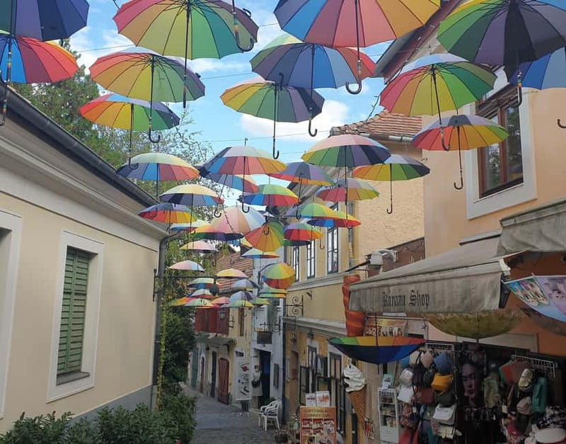 Szentendre Bike & Train Tour by Budapest Bike Breeze - Parliament and the Riverfront View
