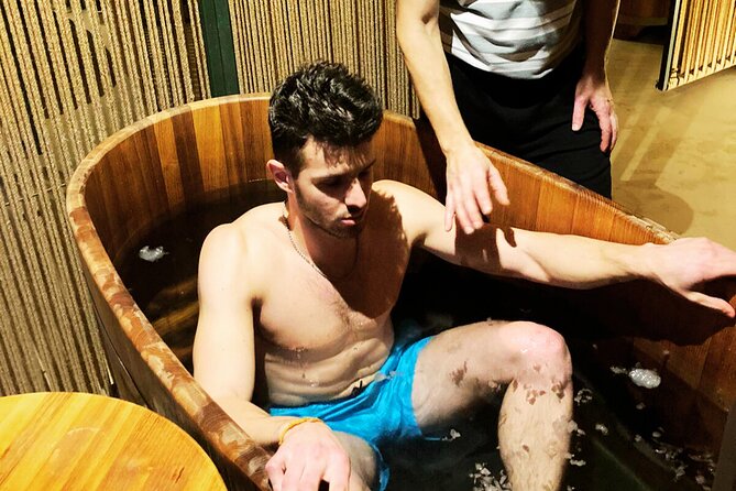 Unique Ice bath experience at Lukács BeerSpa - Locker and shower, but bring your own towel