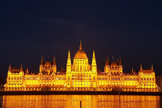 Welcome to Budapest Evening Walk - Who Will Enjoy This Budapest Walk?