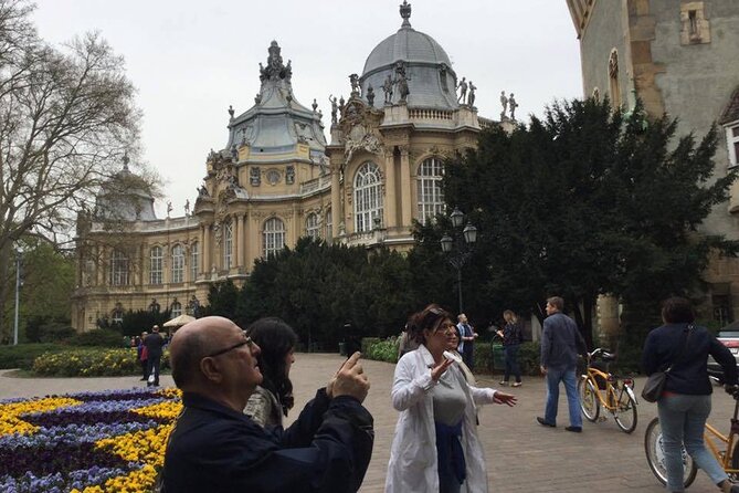 Wonders of Budapest, private tour by car! - Heroes’ Square, Vajdahunyad Castle, and City Park