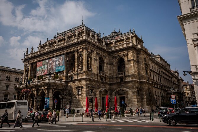 Wonders of Budapest, private tour by car! - Rudas Baths, Chain Bridge, and Gresham Palace